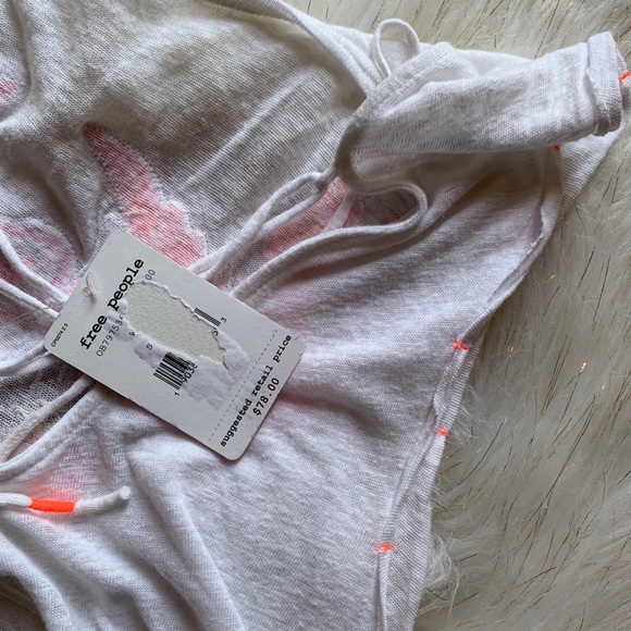 🐦 NWT Free People Flowy Top - Picture 6 of 7